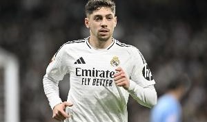 阿隆索：巴尔韦德让我的工作轻松不少，他是一名顶级球员